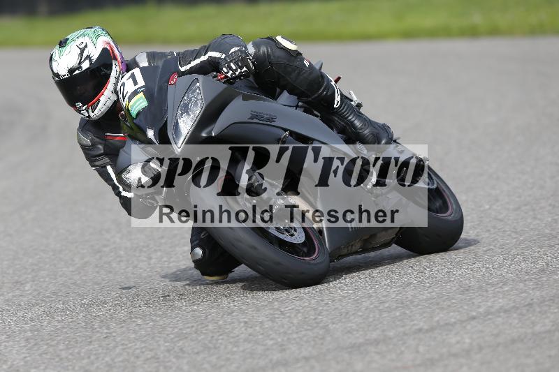 /53 16.09.2025 Track Day Domi Aegerter ADR/Gruppe gruen/21